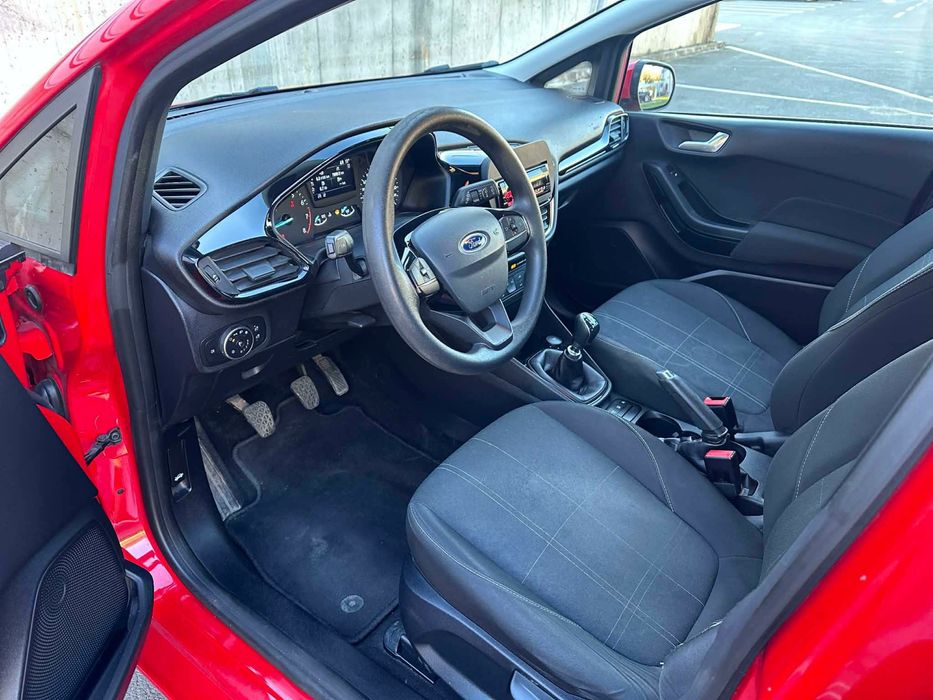 Ford Fiesta 02/06/2020  62300 km