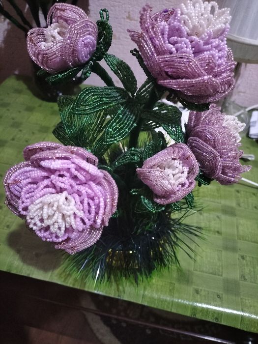 Красивые цветы из бисера