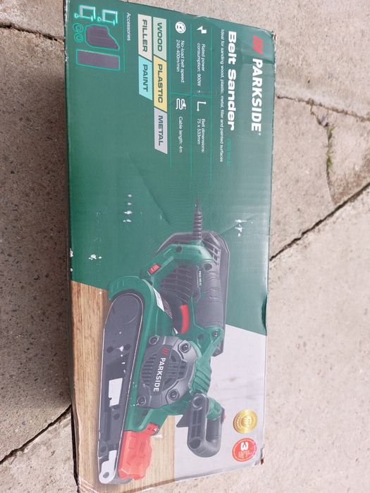 Slefuitor banda parkside plus hartie abraziva