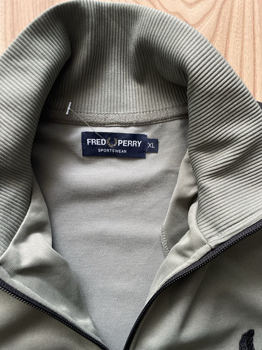 FRED PERRY / мъжки суичър XL