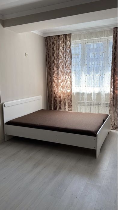 Продам кровать 160/200