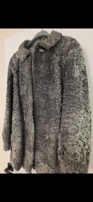 Haină vintage din blană, realizată în Italia – Annabella Pavial