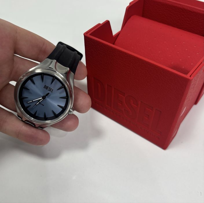 Часовник DIESEL DZ2216