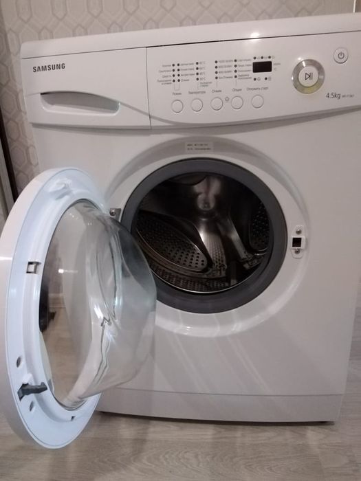 Продаётся стиральная машина