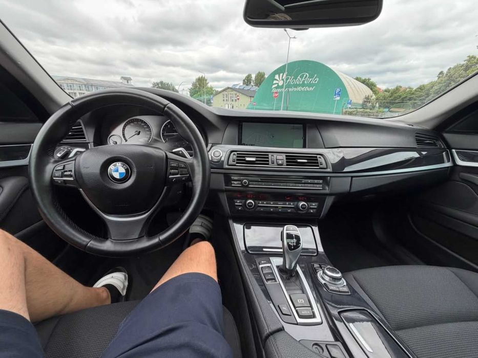 BMW 5 Series 2012 — imagine 5