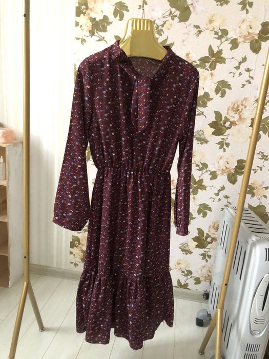 Женские платья, размер S