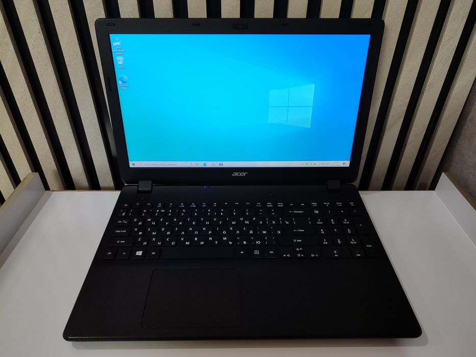 Noutbuk Acer ex 2519 holati yangiday zaryad ushlashi yaxshi