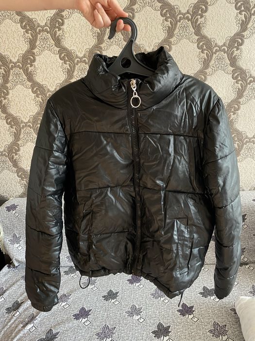 Куртка весенняя.