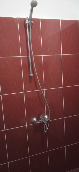 Извършвам ремонти по домовете