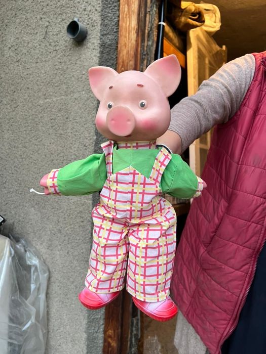 Продам игрушку хрюша СССР