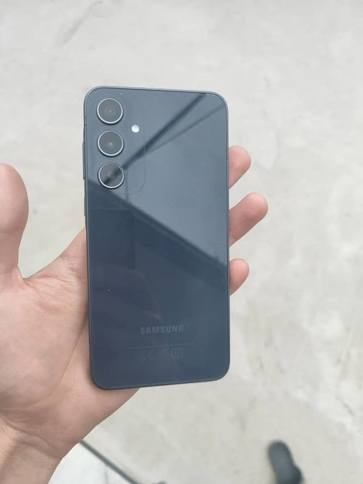 Samsung a 35 5g  8/128