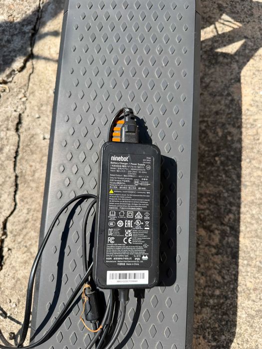 Ninebot KickScooter F2 Pro – 1.800 lei negociabil