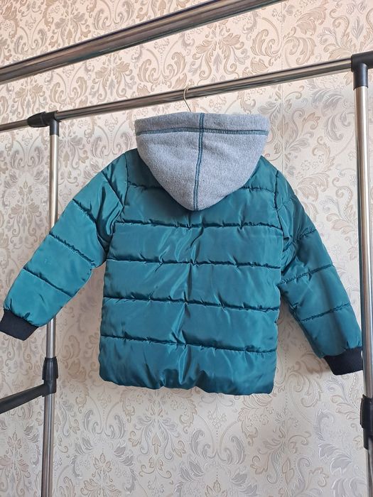 Куртка для мальчика 3-4 годика
