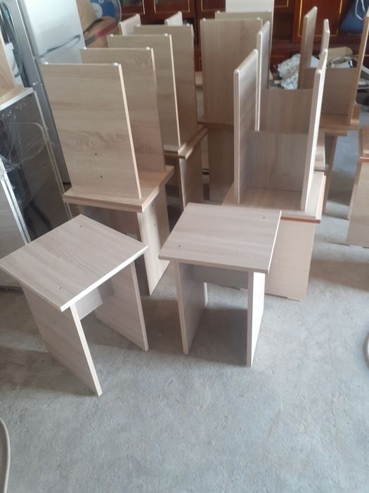 Табуретки для кухни.