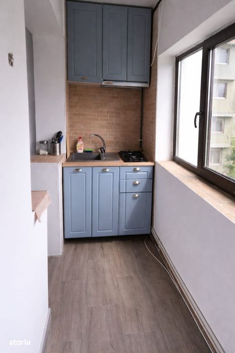 Garsoniera decomandata Craiovita cu centrala 3/10