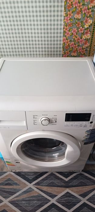 Продам стиральную машинку б/у