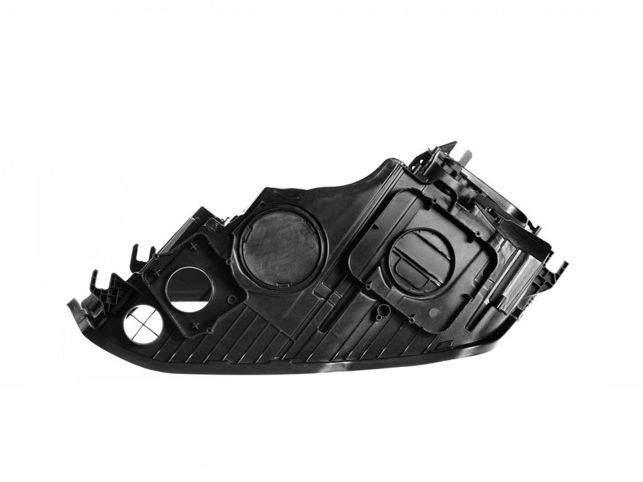 Основа (корпус) за фар на Audi A7 C7 Facelift LED