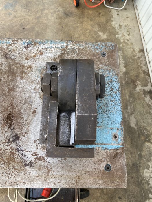 Masina taiat platbanda ,ghilotina fier