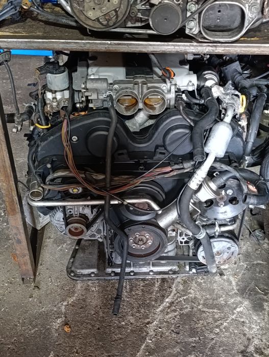 Двигатель на Опель Омега В X25XE