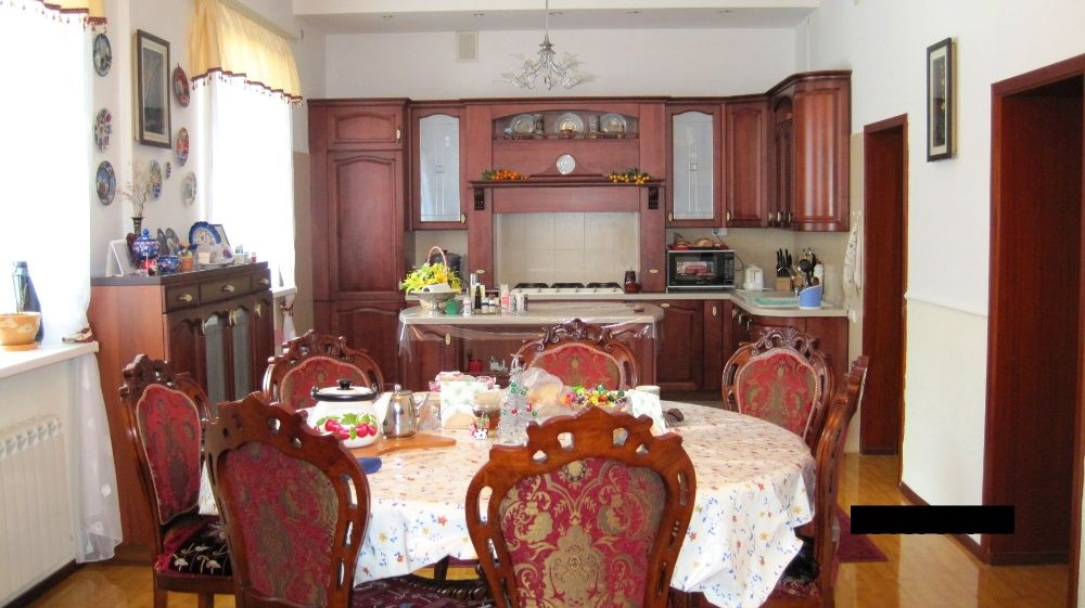 продается коттедж