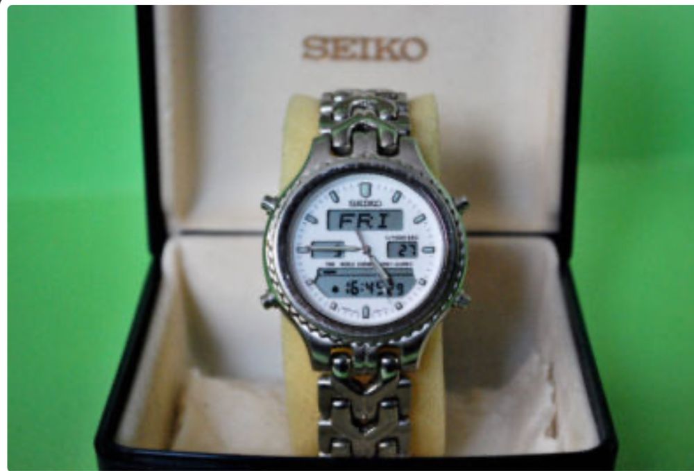 Seiko soat orginal srochno sotiladi
