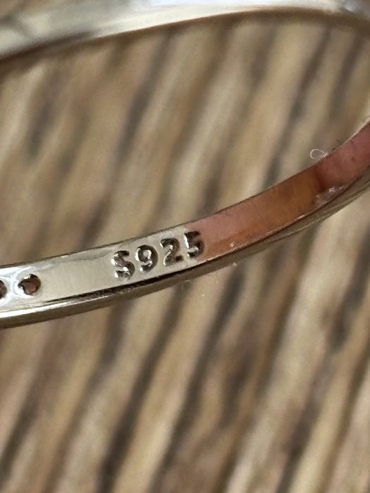 Inel din Argint 925 cu piatra Femei NOU