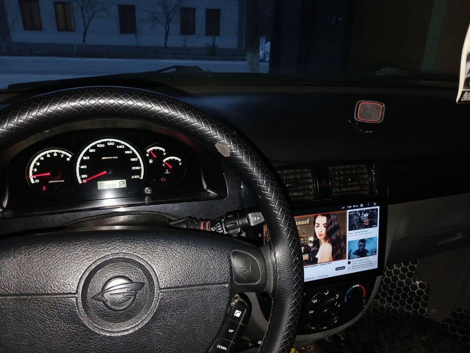 Gentra avtomat sotiladi