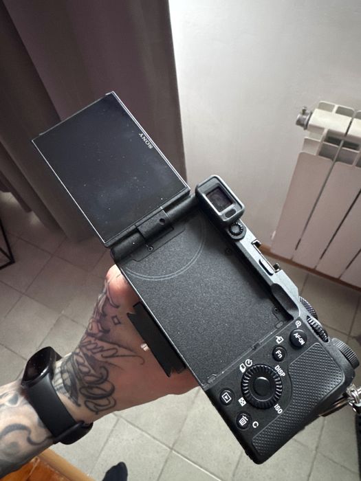 Sony A7c само тялото - Като нови!