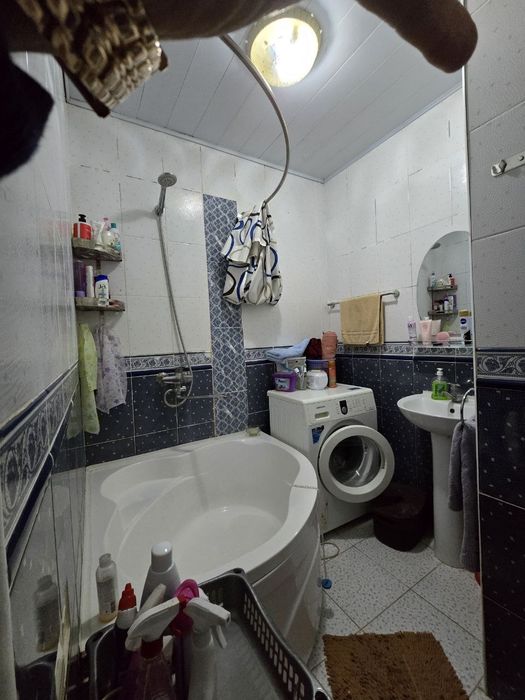 Продаётся на А.Югнаки 4ком