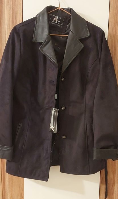 Итальянский Замшевый  пиджак -куртка  женская