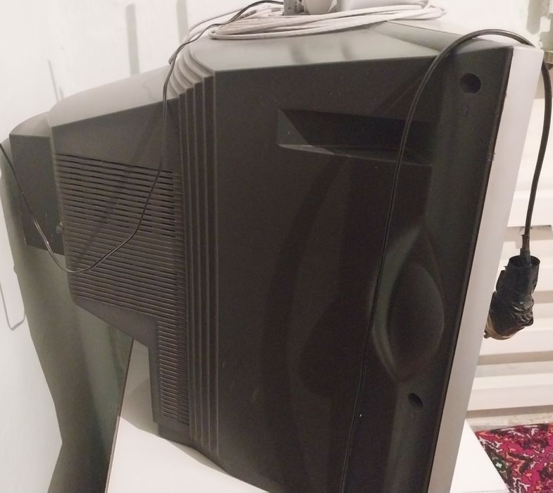 Продаём телевизор