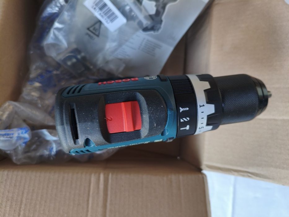 Оригинален винтоверт Bosch GSB 18v 65