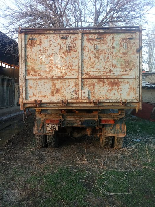 Самосвал Зил 131