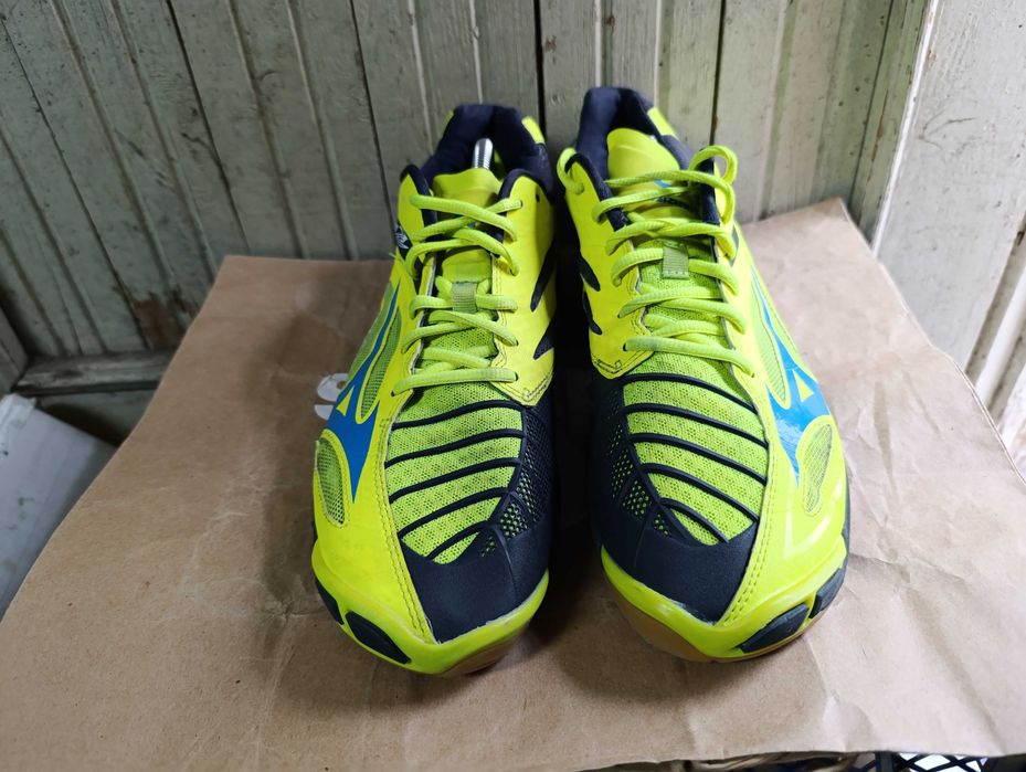 ''Mizuno Wave Lightning Z3''оригинални маратонки 45.5 номер