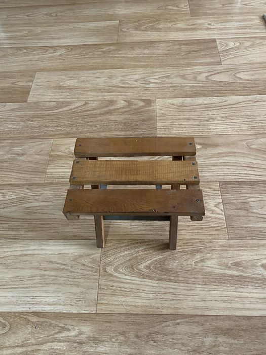 Стульчик раскладной небольшой