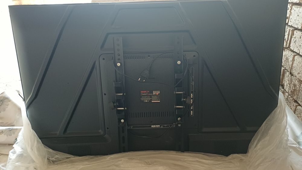 Телевизор Samsung 43