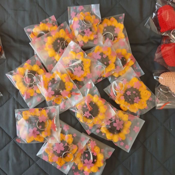 Mărțișoare croșetate