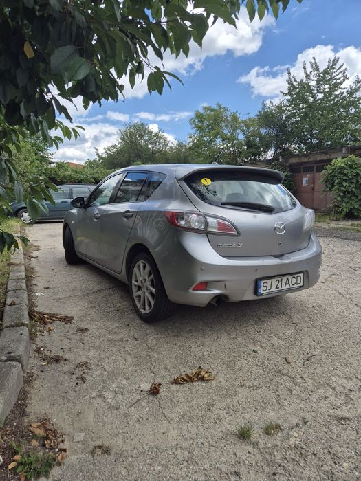 Piese Mazda 3 BL 2012 caroserie si interior