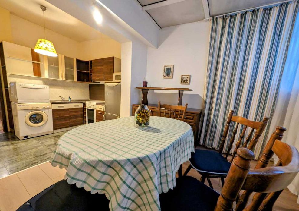 Продава се Тристаен апартамент в София, Люлин 8 - 82 кв.м за 3074 €/кв.м - Снимка #3