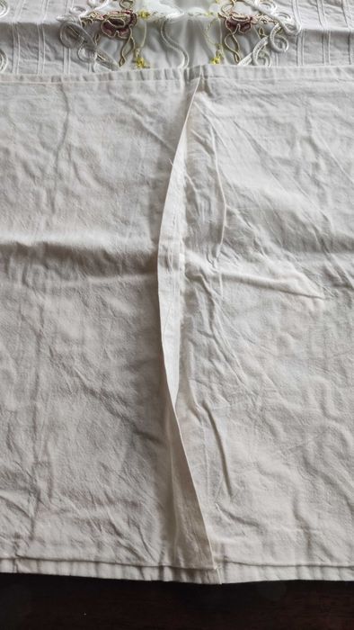 Неупотребявани калъфки за декоративни възглавнички