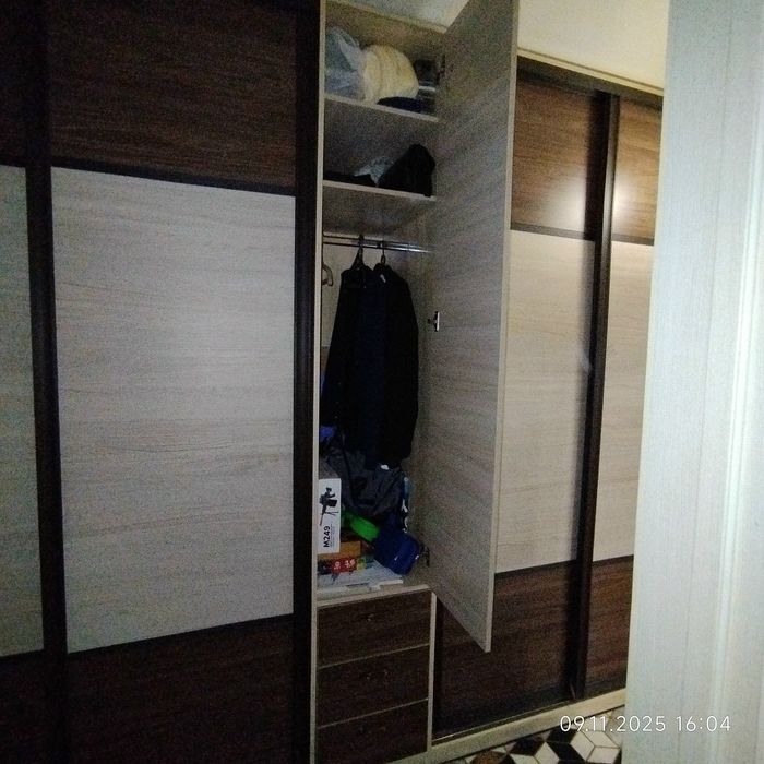 Продам шкаф Сенатор