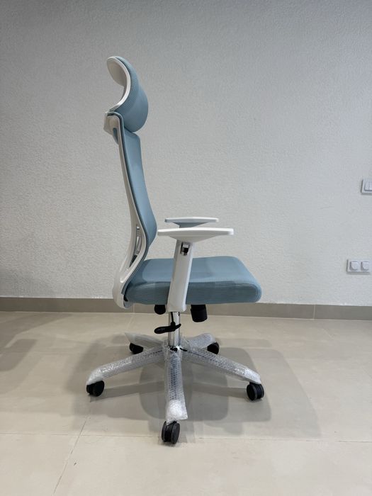 Офисное кресло Raum Kraft YS-327