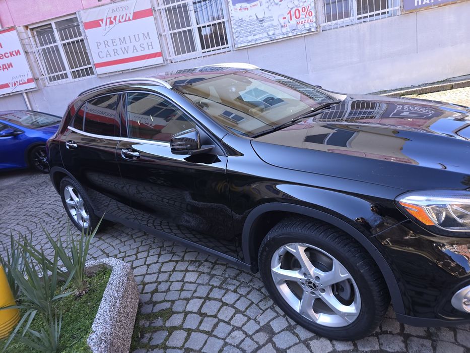 MERCEDES GLA 250 бензин