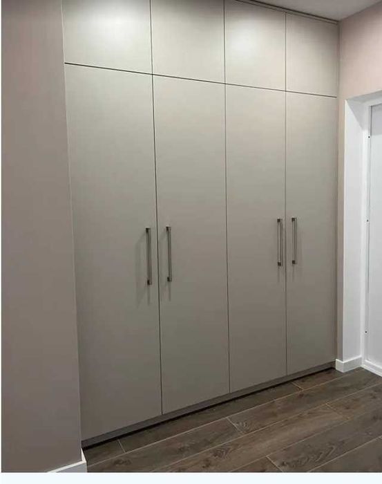 Двустаен имот в кв.Младост 1