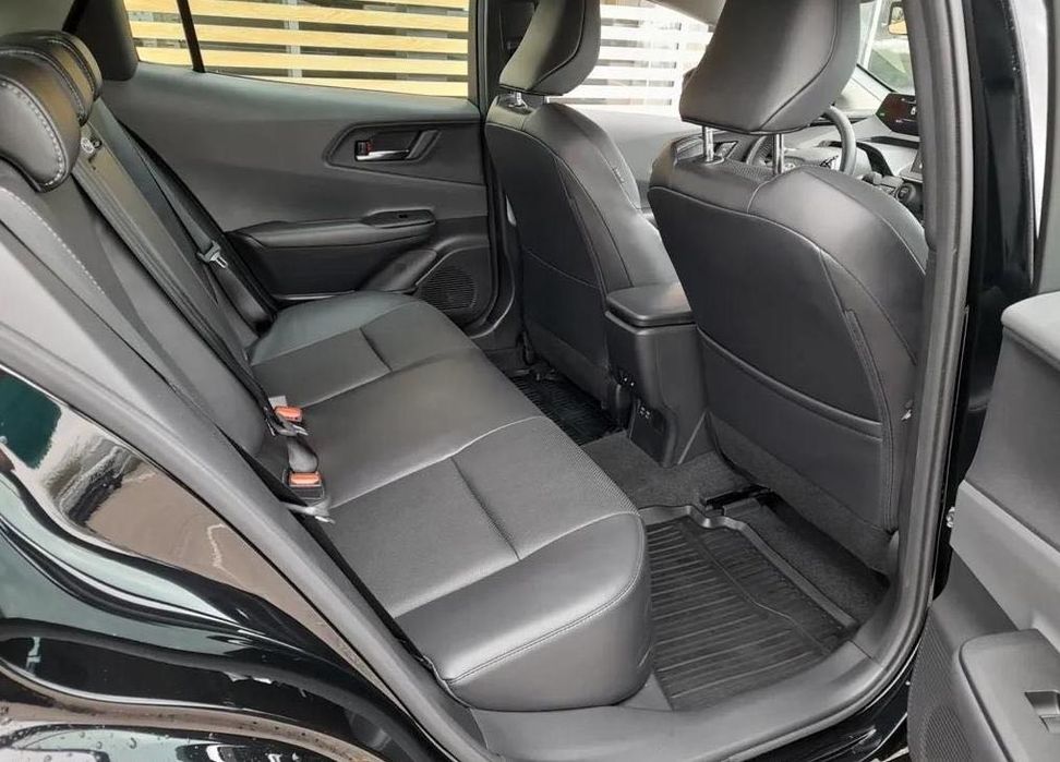 Toyota Prius 2.0 FWD PHEV Exclusive
Toyota Prius 2.0 FWD PHEVExclusive