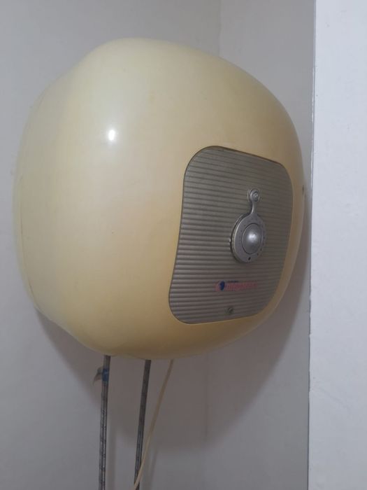 Продам технику и мебель