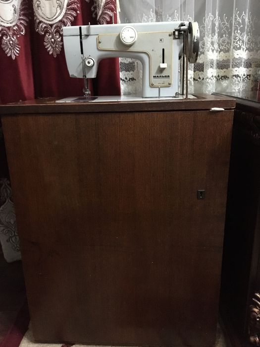 Швейная машинка