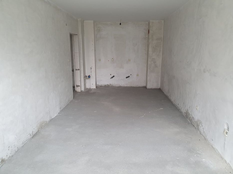 Продава се Тристаен апартамент в Казанлък - 81 кв.м за 882 €/кв.м - Снимка #3