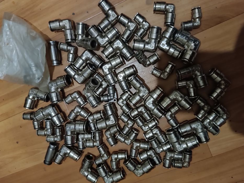 Продам фитинги быстросемные