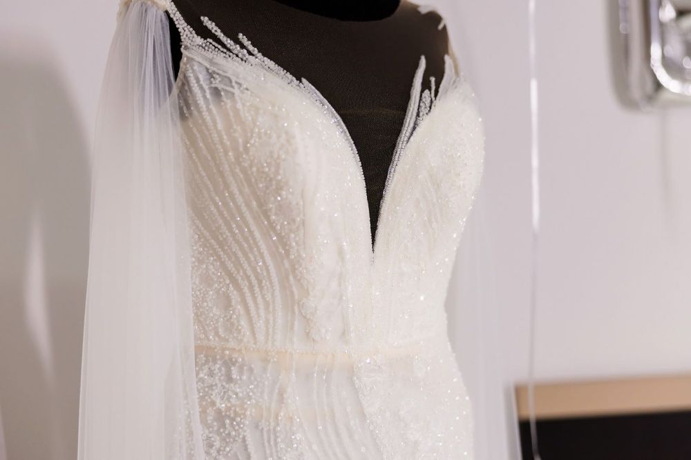 Vand rochie de mireasa